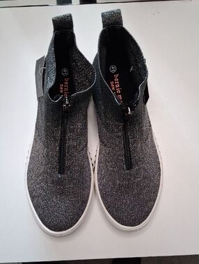 bernie mev. Black Glitter Front-Zip Knit Slip-On Sneakers